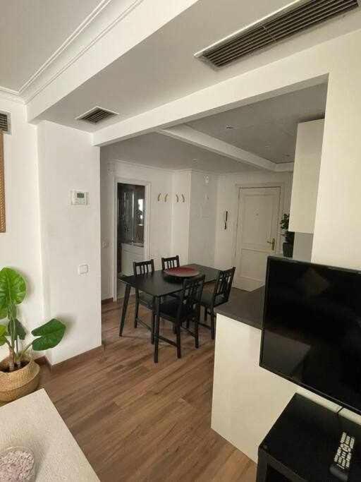 Apartamento IV Alcalaretiro Ideal Parejas Madrid Kültér fotó